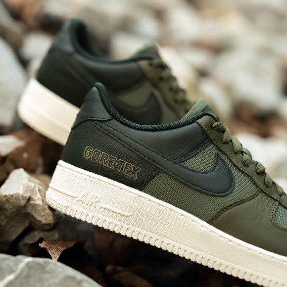 Nike Air Force 1 GTX. NWT - Picture 3 of 14